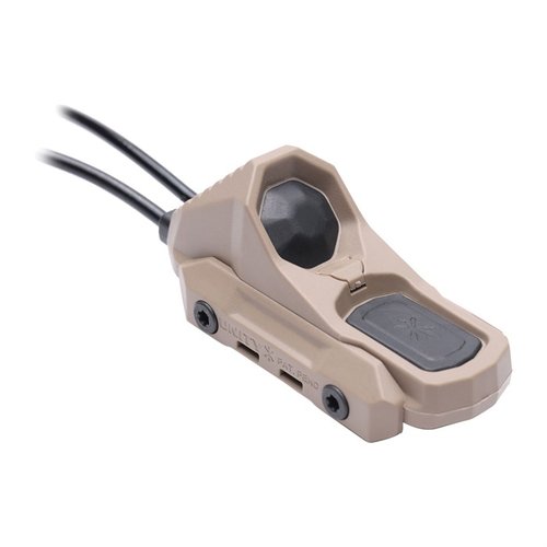 L'AXON SWITCH te permet de contrôler facilement lumières et lasers avec un design robuste et compact, idéal pour les situations stressantes.