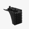 Le Barricade Stop de Magpul est un accessoire robuste qui offre une prise stable pour des tirs précis, avec une construction hybride et une plaque en acier remplaçable.