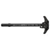Le BCM Mk 2 Charging Handle est ambidextre, optimise pour le tir, avec des canaux d'évacuation de gaz et une conception sans accrocs pour une manipulation rapide.