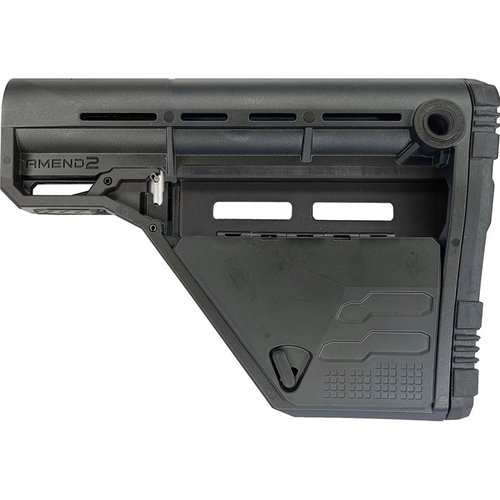 Le stock Amend2 AMS offre des options illimitées avec un espace de rangement intégré, des commandes récessées et un montage M-LOK® pour personnaliser ton équipement.
