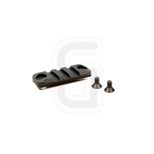 Le rail accessoire HK SMR en aluminium anodisé milspec te permet d'ajouter facilement des accessoires Picatinny, comme des lumières ou des poignées verticales.