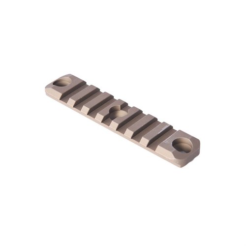 Le rail d'accessoire Geissele HK SMR est conçu pour les rails modulaires, permettant d'ajouter facilement des accessoires Picatinny comme des lampes ou des poignées.