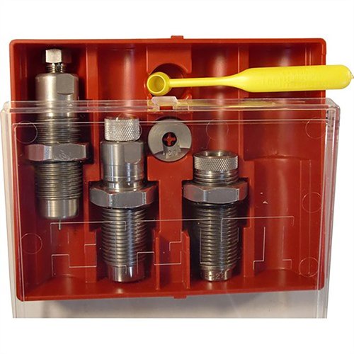 Le set de 3 dies PACESETTER pour .444 Marlin inclut un Full Length Sizing Die, un Bullet Seating Die, un Factory Crimp Die et des accessoires pour un rechargement facile.