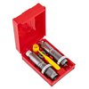 Le set de 2 dies .338-06 Pacesetter comprend un die de dimensionnement complet, un die de chargement, un porte étui universel et des instructions, idéal pour tes rechargements.