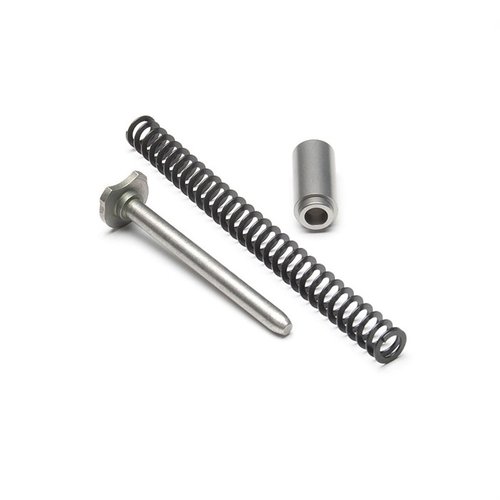 Améliore ton arme avec le Flat Wire Recoil System d'Ed Brown : guide rod en acier inoxydable, ressort plat en chrome silicon et performance accrue à chaque tir!
