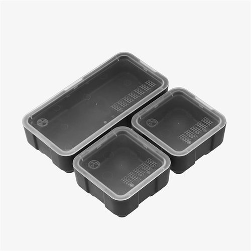 Les DAKA Bins sont parfaits pour organiser tes outils et accessoires, avec des couvercles transparents, une construction robuste et compatibles avec le DAKA GRID.