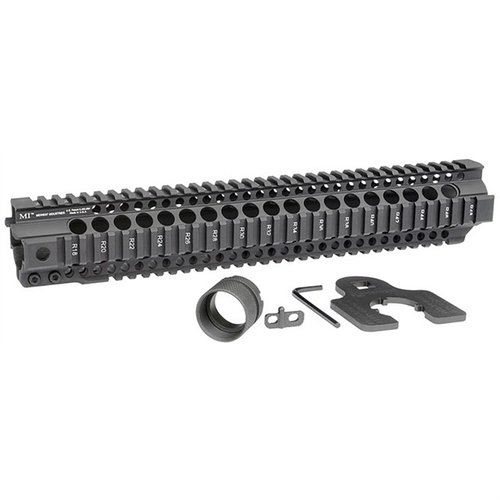 Le garde-main AR-15 T-Series est léger, en aluminium anodisé, avec rails Picatinny, et comprend un écrou de canon traité pour une durabilité optimale.