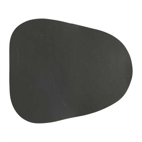 Avec RIFLE CHEEK-EEZ, finis les coups et les douleurs ! Ce caoutchouc Sorbothane absorbe le recul et s'adapte facilement à ta crosse pour un confort optimal.