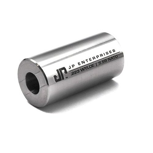 Le MATCH CASE GAUGE .223/5.56 WYLDE assure le bon fonctionnement de tes munitions dans les carabines semi-automatiques grâce à sa construction en acier inoxydable 416.