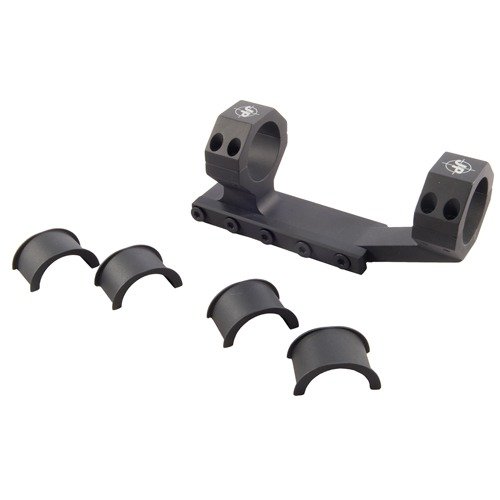Le montage JP Flattop en aluminium offre une fixation solide avec des anneaux intégrés, idéal pour les lunettes à long dégagement oculaire, sans mouvement.