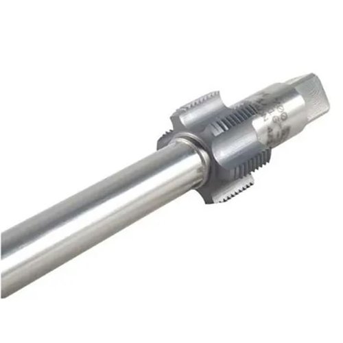 Le PILOTED TAP/MANDREL de MANSON PRECISION recoupe et ajuste les filetages du récepteur avec précision, disponible en taille standard ou .010" oversize.