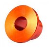 Les bushings LYMAN pour le Case Trim Xpress sont à ressort pour une coupe fluide et éliminent le besoin de pilotes, rendant le taillage de laiton rapide et propre.