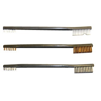 Garde tes armes en parfait état avec les brosses Otis All-Purpose Receiver, idéales pour enlever la suie et les résidus sans les abîmer.