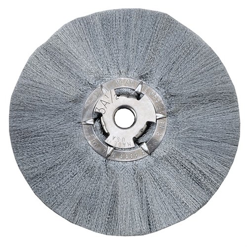 Les roues RIEHL sont idéales pour éliminer la rouille et le cardage lourd, offrant une action douce à 500-600 RPM sans transfert de métal.