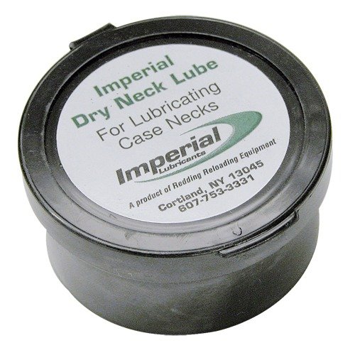Le lubrifiant sec IMPERIAL DRY NECK LUBE réduit le chatter et le drag lors du sizing, sans contaminer la poudre, facile à utiliser et efficace.