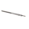 Avec l'RCBS Decapping Unit, tu peux retirer facilement les amorces des cartouches de 22 cal, garantissant un rechargement précis et efficace.