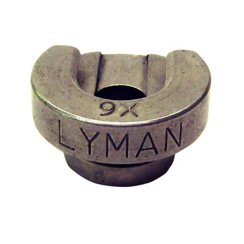 Le Shellholder #26 de LYMAN est parfait pour tes cartouches .17 REM, .204 Ruger, .223 REM et plus, assurant une précision optimale lors du rechargement.