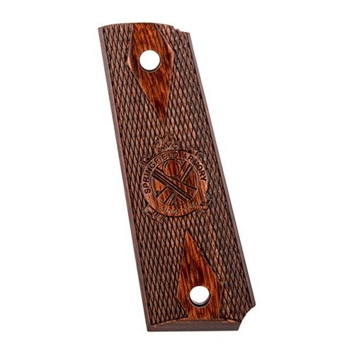 Améliore le look de ton Springfield 1911 avec ces grips Cocobolo Checkered Cross Cannon, vendus individuellement et avec un Mag Well biseauté pour une finition parfaite.