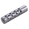 Le frein de bouche multi-port réduit le recul ressenti et la montée du canon, avec 42 ports pour un contrôle optimal. Nécessite un travail d'armurier.