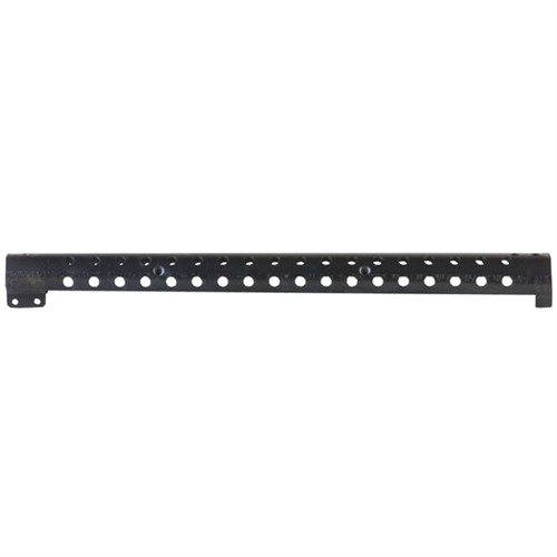 Le SHOTGUN BARREL SHROUD de TACSTAR protège tes mains des brûlures et s'installe facilement sur les fusils à canon lisse de 12 gauge sans modifications permanentes.