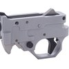 Améliore ton tir avec le RUGER® 10/22® TRIGGER GUARD 2000 : un boîtier en aluminium usiné, un tir précis et des pièces prêtes à l'emploi pour un déclenchement parfait.