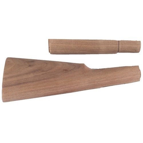 Le set de crosse en noyer pour Winchester 94 pré-'64 est presque entièrement enletté, prêt pour le ponçage final, la teinture et la finition.